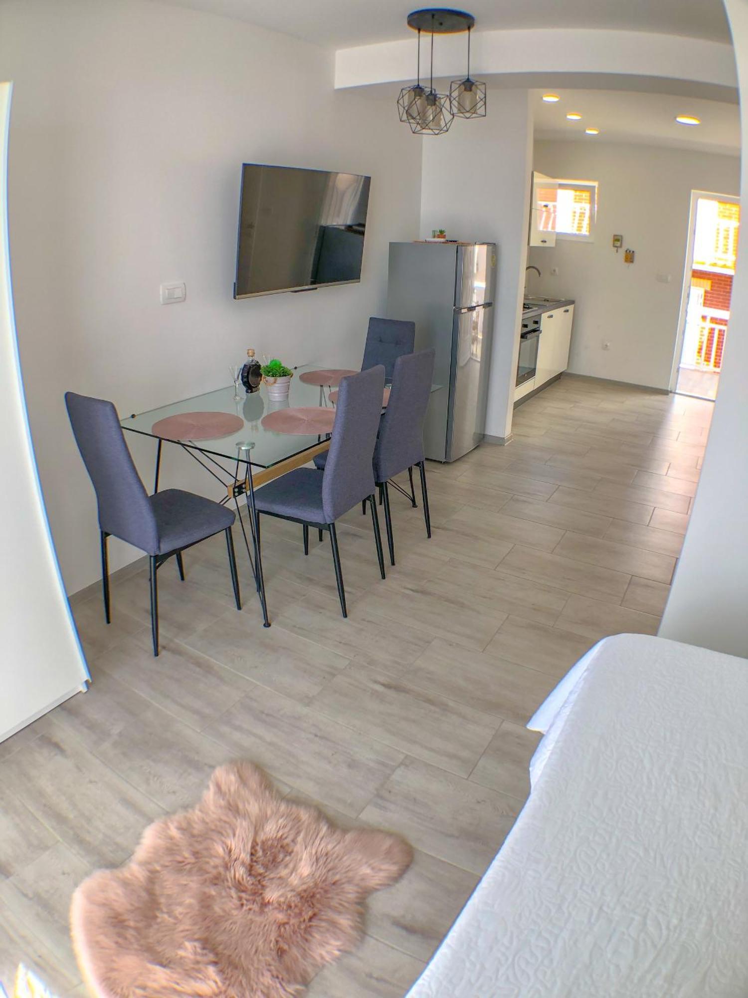 Apartments By The Sea Gradac, Makarska - 13181 Gradac  Habitación foto